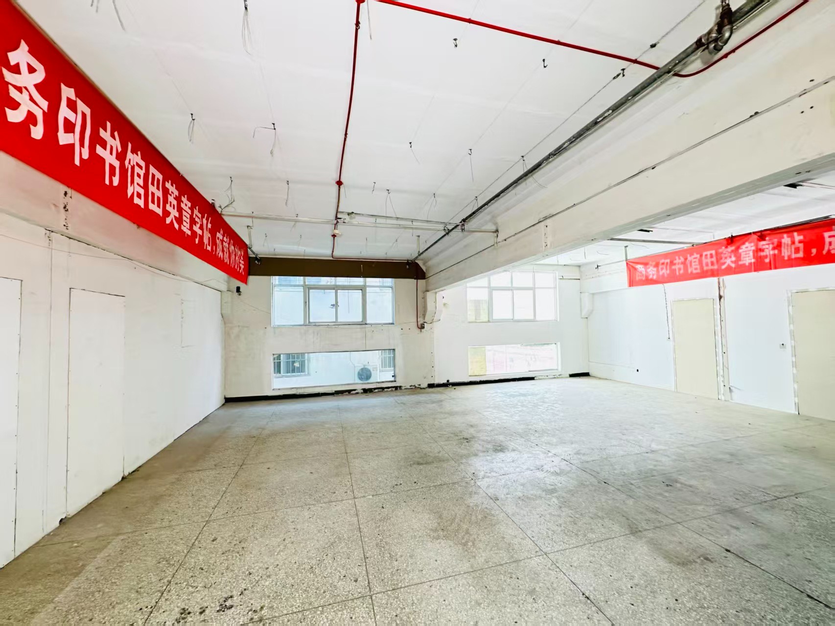 豫北二路建议再强化“人工智能算力中心、AI应用孵化、数字经济示范园”等产业概念，会更符合产业园招商语言_COPY